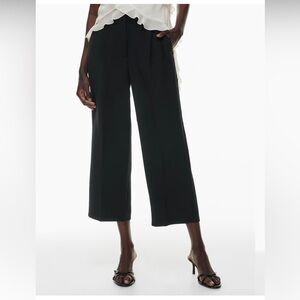 Aritzia The Effortless Pant™ Cropped